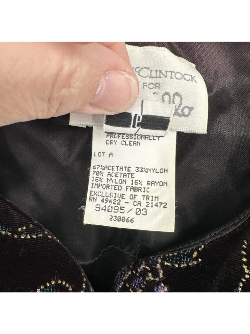 SOLD velvet goth LARGE quiet luxury retro